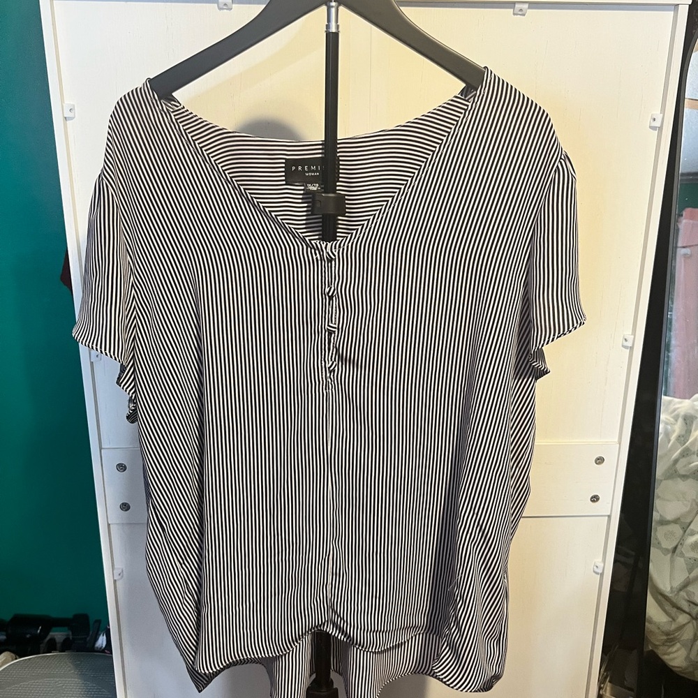 🔴Premise Black and White Striped Blouse